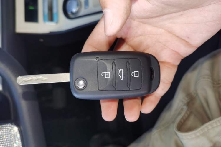 Used CHANGAN NEVO Lumin 2025 205km Refreshing Edition Vehicle Key