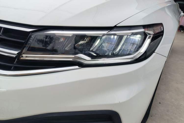 Used Volkswagen Bora 2019 Revised Version 1.5L Manual Fashion Edition China VI Standard