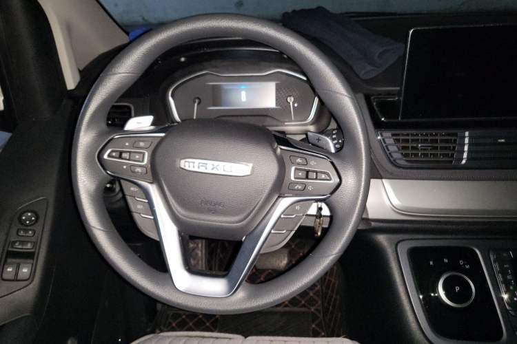 Used SAIC MAXUS G20 2023 Facelifted ES 2.0T Gasoline Automatic Value Edition