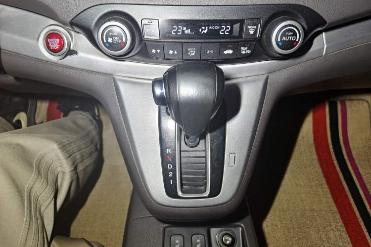 Used Honda CR-V 2012 2.4L four-wheel drive luxury version
