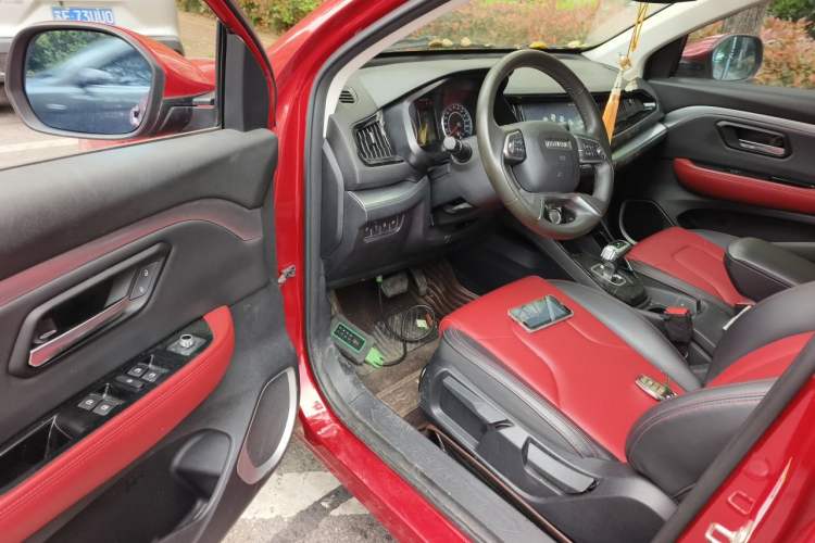 Used Haval H2s 2017 Red-Label 1.5T Dual-Clutch Elite Model