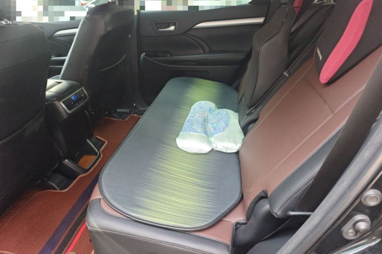 Used Toyota Highlander 2018 2.0T Four-Wheel Drive Ultimate Edition 7-Seater Emission Standard China V
