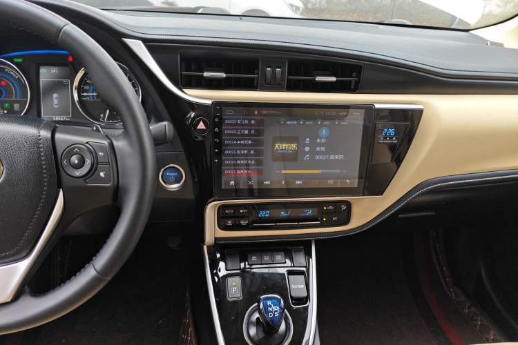 Used Toyota Corolla 2017 Revised Dual-Engine 1.8L E-CVT Elite Edition