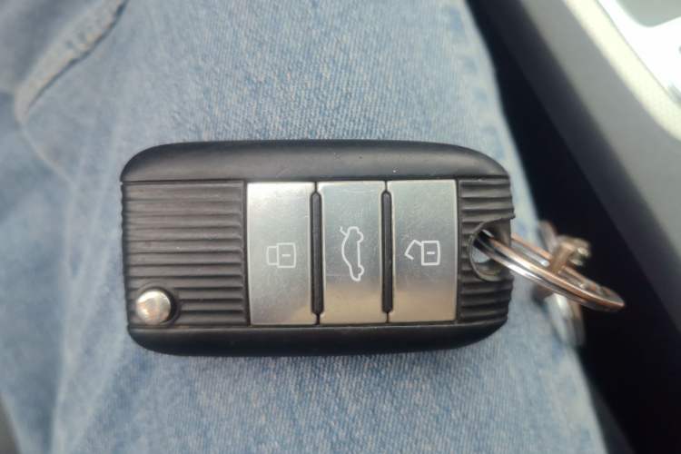 Used Roewe i6 2019 PLUS 1.6L CVT 4G Connected Flagship Deluxe Edition Vehicle Key