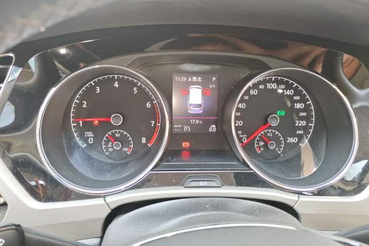 Used Volkswagen Touran 2018 Volkswagen Touran L 280TSI DSG Boundary Luxury Edition 7 Seats China VI Standard
