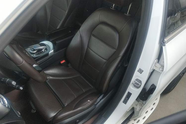 Used Mercedes-Benz GLC 2016 GLC 200 4MATIC
