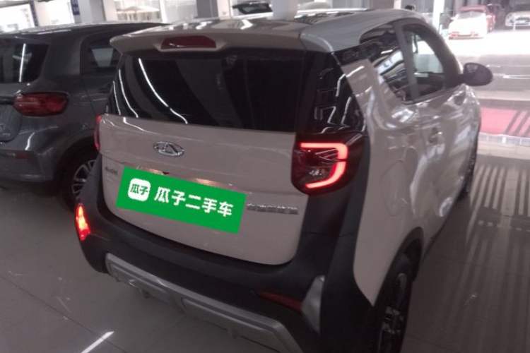 Used Chery New Energy Little Ant 2022 Sweet Pink Edition Half-Sugar Version Lithium Iron Phosphate 29.2 kWh 30 kW 301 km Rear Right 45 Deg