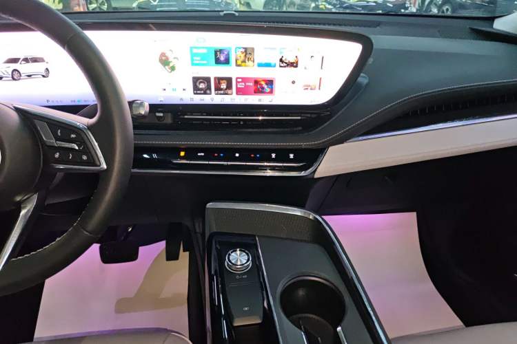 Used Buick E5 2023 Premium Long-Range Version