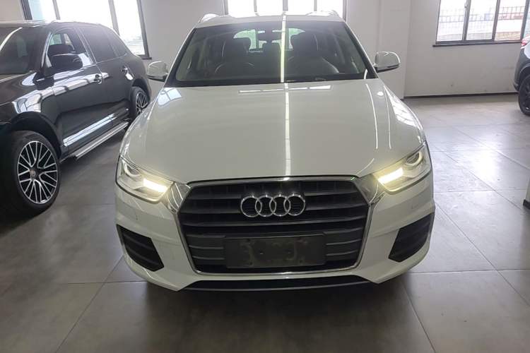 Used Audi Q3 2017 30 TFSI Fashion Model
