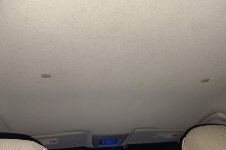 Used Chevrolet Aveo Sonic 2014 Sedan 1.4 SL MT Comfort Edition
