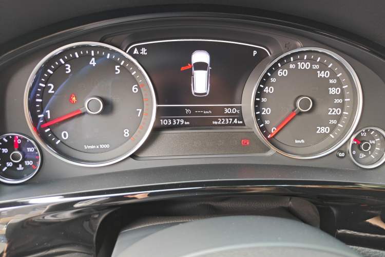 Used Volkswagen Touareg 2012 R-Line High-End Model
