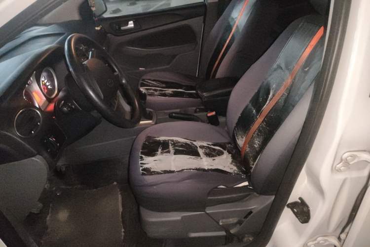 Used Ford Focus 2013 Hatchback Classic 1.8L Manual Base Model
