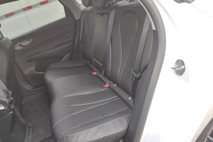 Used BYD Seal 05 DM-i 2025 DM-i Smart Drive 55KM Prestige Model Left Rear Seat