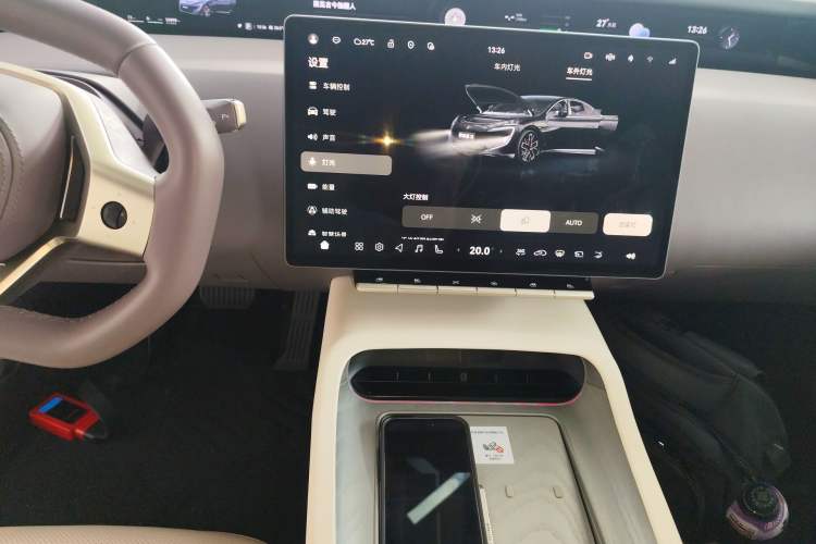 Used Avatr 12 2024 700 Three-Laser Rear-Wheel Drive Luxury Edition Audio And AC Panel