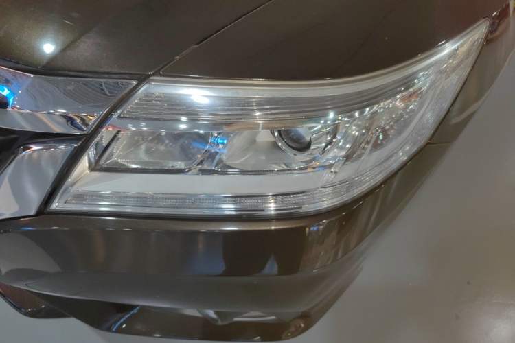 Used Honda Crider 2015 1.8L automatic luxury edition