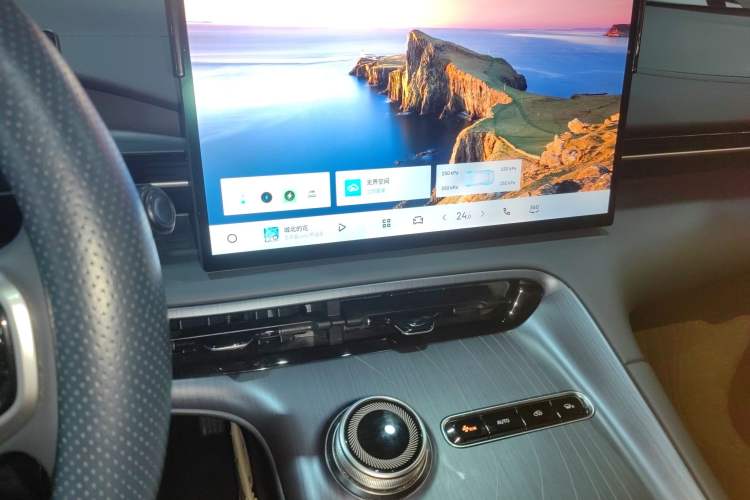 Used Geely Galaxy E5 2024 440km Launch Edition