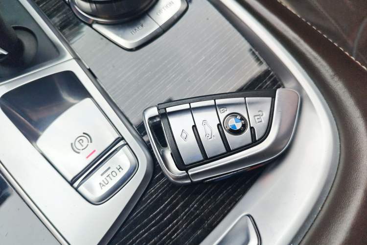 Used BMW 7 Series 2018 740Li M Sport Package Leading Model