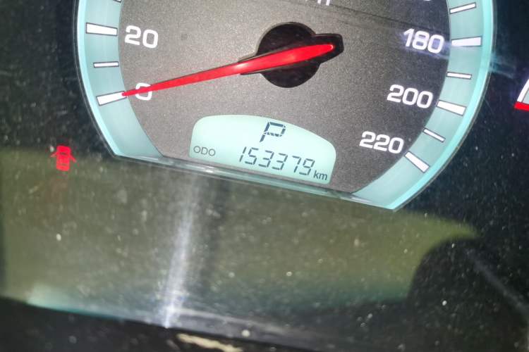 Used SsangYong Rexton W 2014 2.0T Four-Wheel Drive Luxury Navigation Version with 5 Seats
