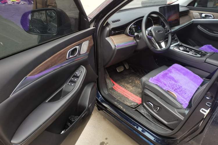 Used Skyworth HT-i 2024 1.5L PHEV 115KM Taidao Edition