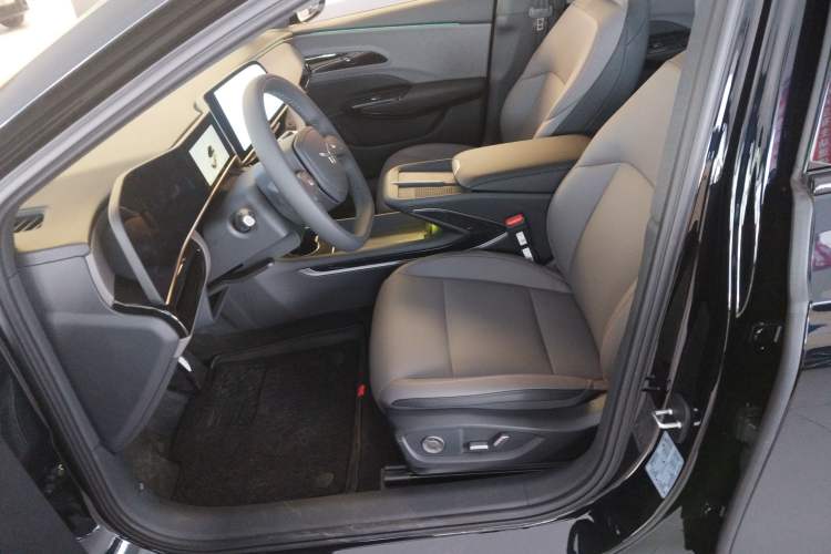 Used Hongqi EH7 2025 600 Smart Selection Edition