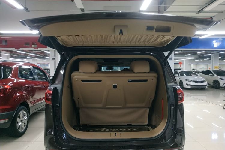 Used Buick GL8 2021 ES Land Cruiser 653T Luxury Edition
