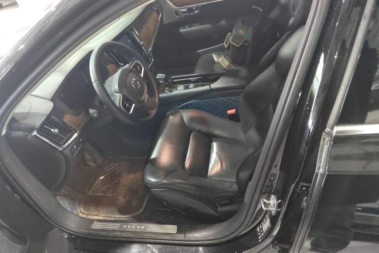 Used Volvo S90 2019 T5 Zhiya Edition
