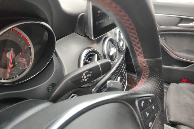 Used Mercedes-Benz CLA 2016 CLA 220 4MATIC
