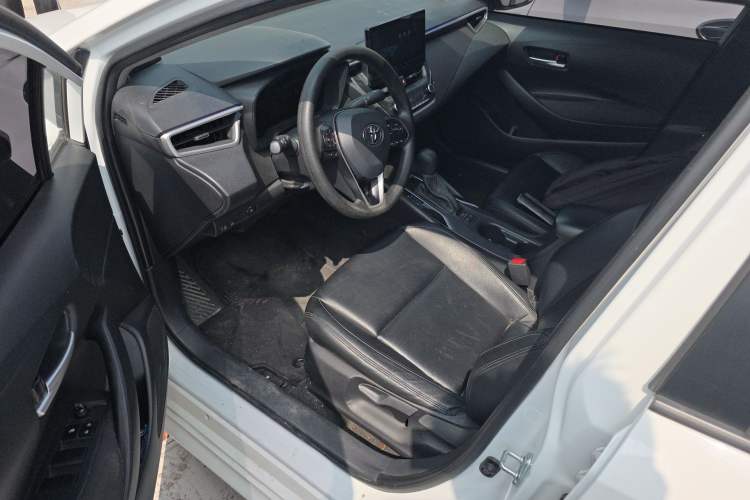 Used Toyota Levin 2023 Smart Electric Hybrid Dual-Engine 1.8L Leading Edition