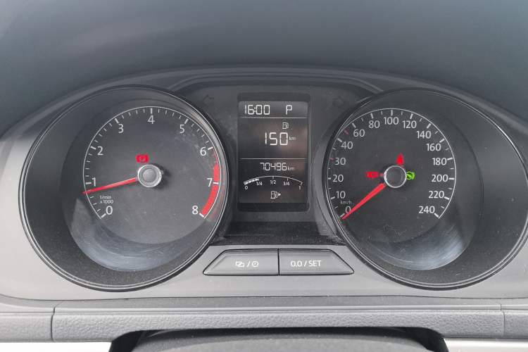 Used Volkswagen Lavida 2019 Lavida Start 1.5L Automatic Trendy Version China VI Standard Instrument Cluster