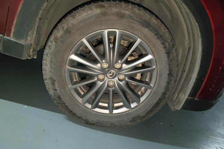 Used Mazda CX-5 2020 2.0L Automatic Two-Wheel Drive Smart Version Right Front Wheel Hub