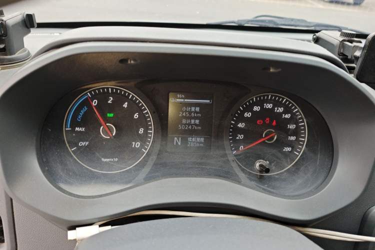 Used Wuling Yangguang 2024 300km Range Practical Window-Sealed Version 60kW