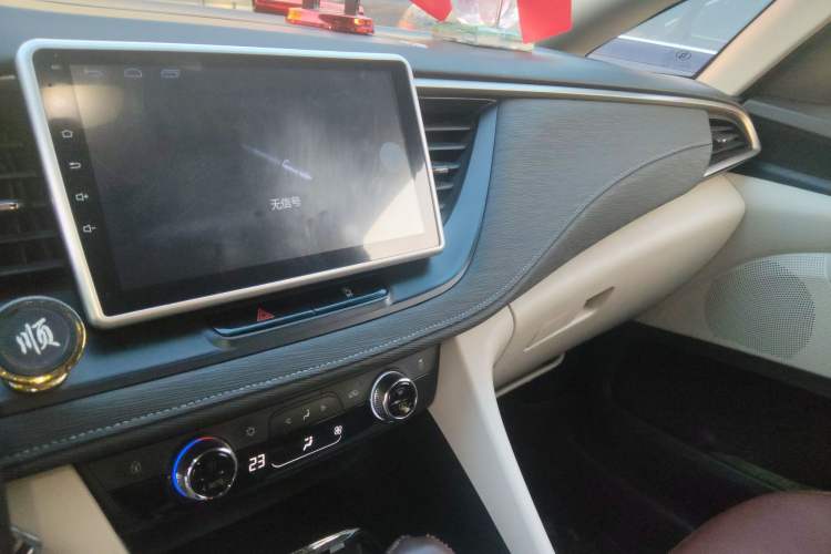 Used Buick GL6 2018 18T 6-Seater Elite Model
