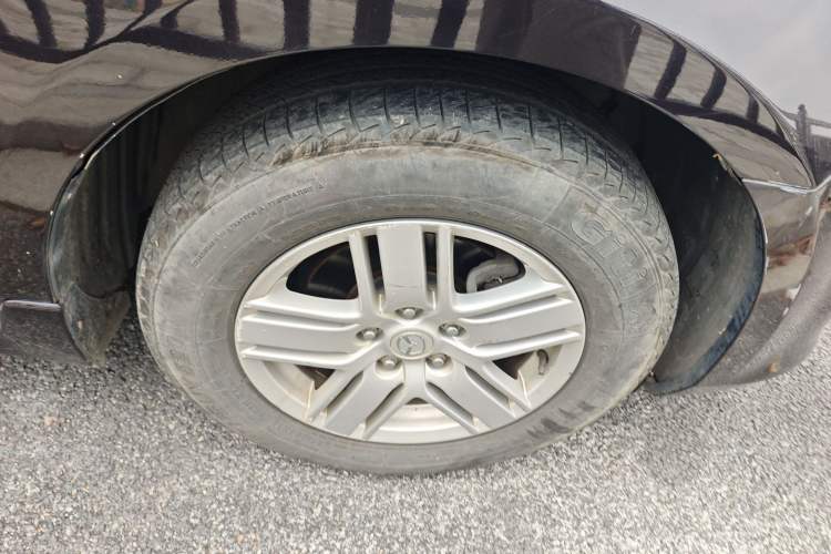 Used Mazda 8 2013 2.5L Deluxe Edition
