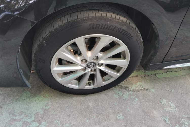 Used Toyota Camry 2023 2.0G Luxury Edition Left Front Wheel Hub