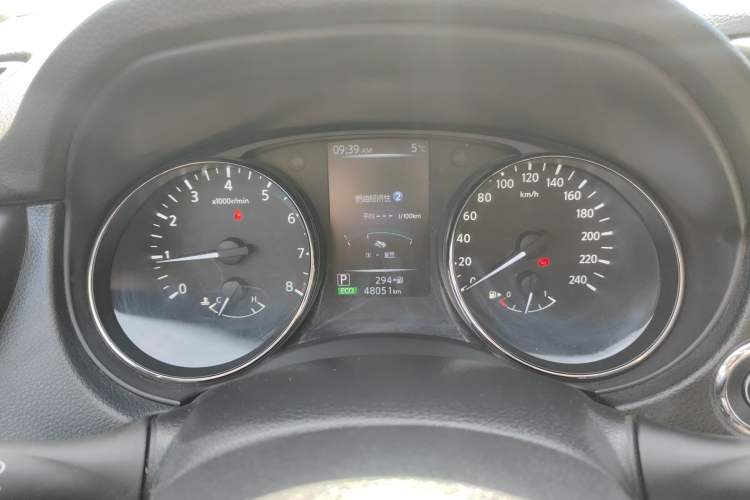 Used Nissan X-Trail 2019 2.0L CVT Smart Connect Comfort Edition 2WD Instrument Cluster