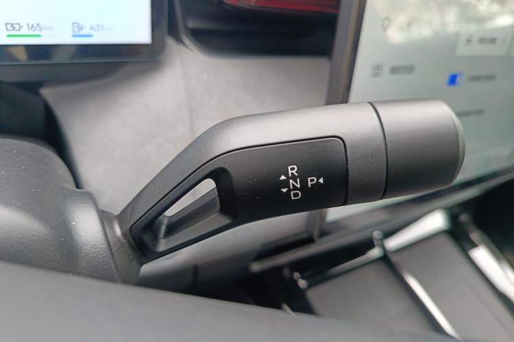 Used Lynk & Co 08 EM-P 2025 245km Ultra-Long Range Halo
