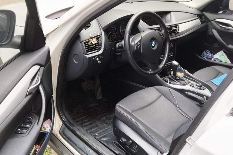 Used BMW X1 2013 sDrive18i Leading Model
