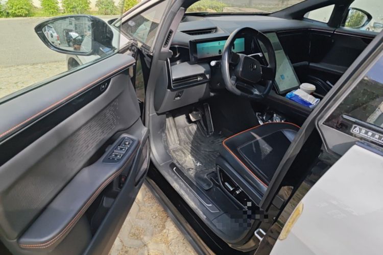 Used HiPhi X 2021 Founder Edition 6-seater