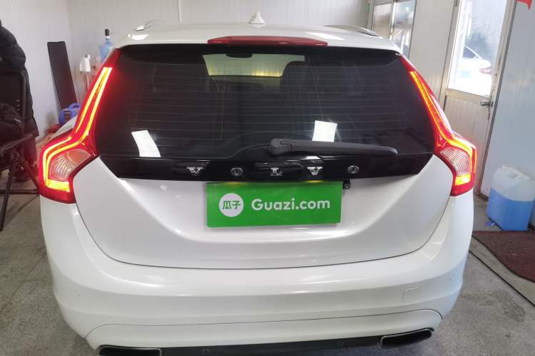 Used Volvo V60 2015 T5 Zhiya Edition