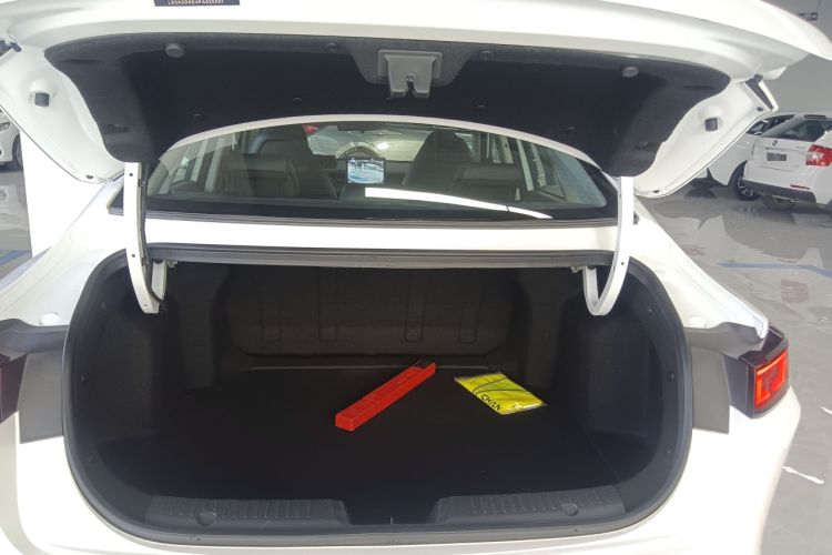 Used CHANGAN Eado DD 2023 Blue Whale NE 1.5T GDI DCT Luxury Edition