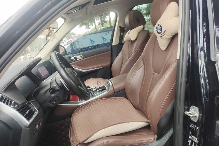 Used BMW X5 2020 xDrive30i M Sport Package Left Front Seat