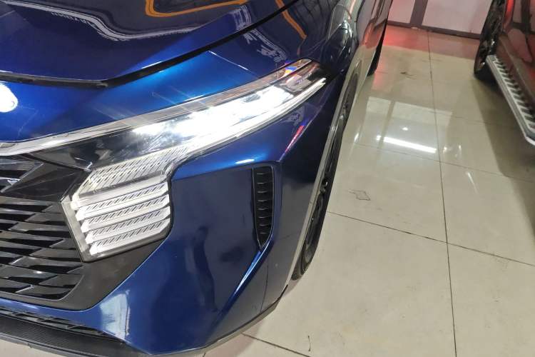 Used Venucia V 2021 260T Idol Edition