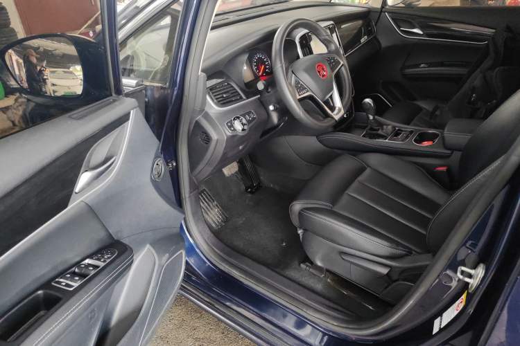 Used BYD Song MAX 2017 1.5T Automatic Smart Connect Elite 7-Seater
