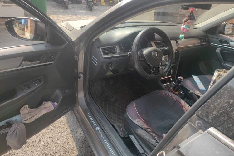 Used Volkswagen Bora 2016 1.6L Manual Comfort Model