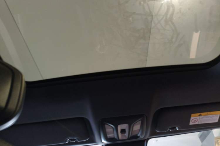 Used CHANGAN UNI-V 2022 1.5T Prestige Version Headliner