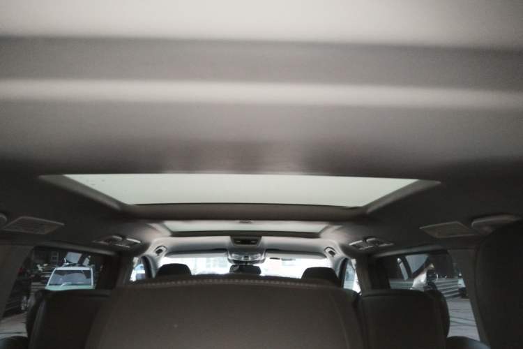 Used Mercedes-Benz V-Class 2020 V 260 L Long-wheelbase Luxury Edition