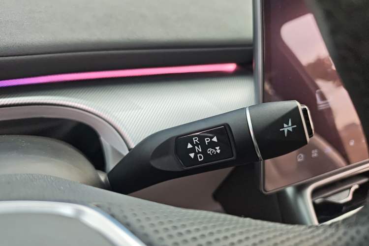 Used ARCFOX Alpha S5 2024 560MAX 185kW Gear Lever