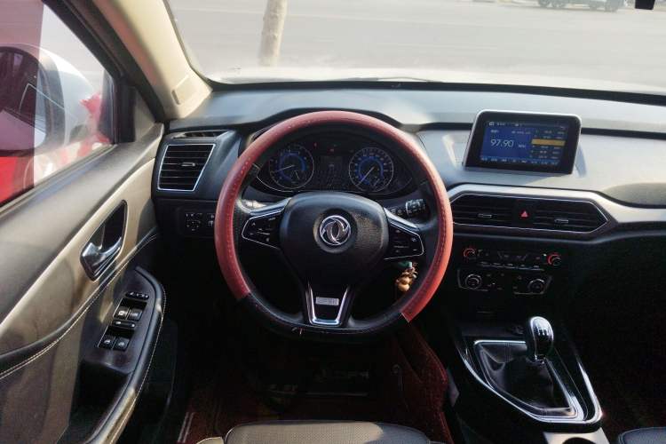 Used Dongfeng Fengon S560 2019 1.8L Manual Urban Model Steering Wheel