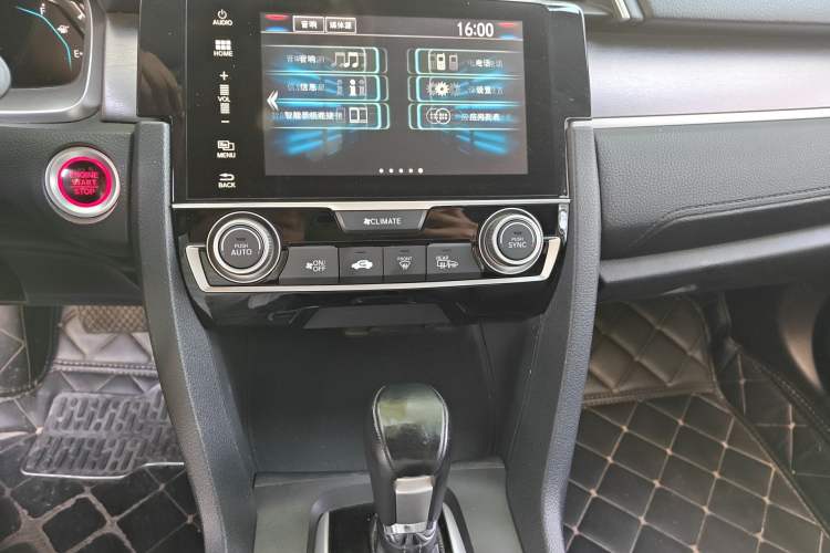 Used Honda Civic 2016 220TURBO CVT Prestige Edition
