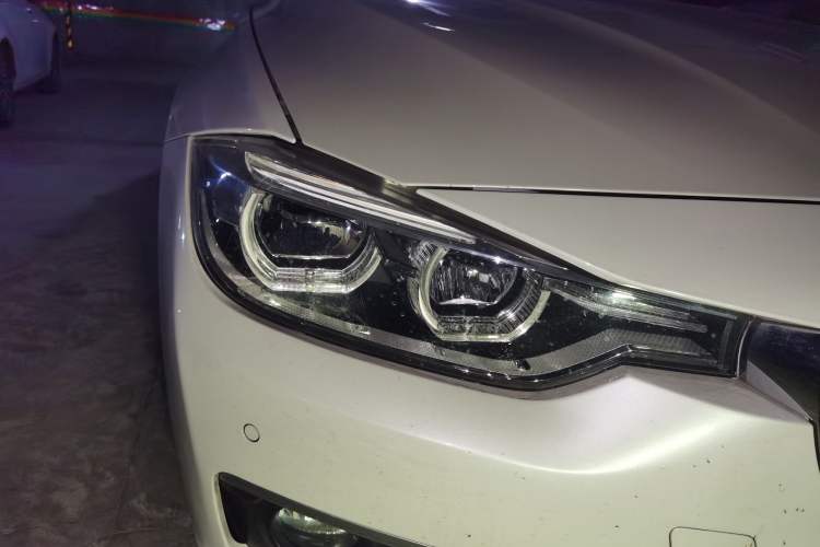 Used BMW 3 Series 2018 318Li
